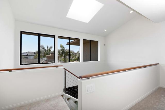 Image 15 of 39 For 2427 Dresden Place
