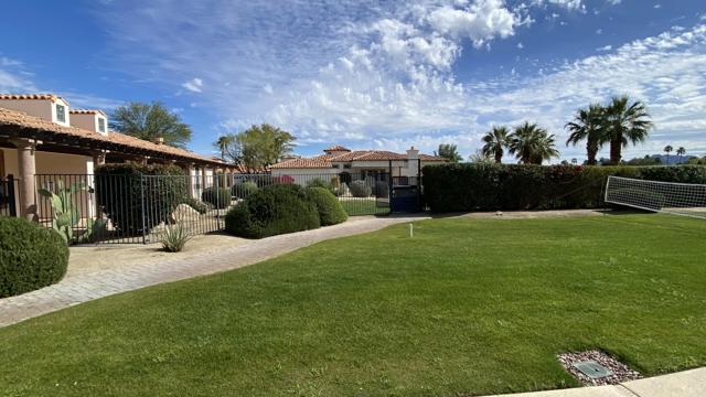 3461 Via Leonardo, Palm Desert, CA 92260