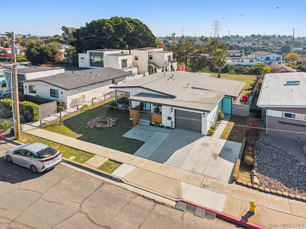 MLS #250045034SD image #45