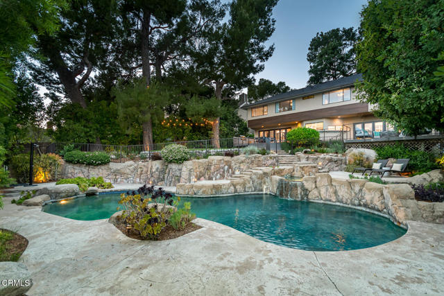 Detail Gallery Image 51 of 75 For 2320 Mountain Ave, La Crescenta,  CA 91214 - 4 Beds | 3/1 Baths