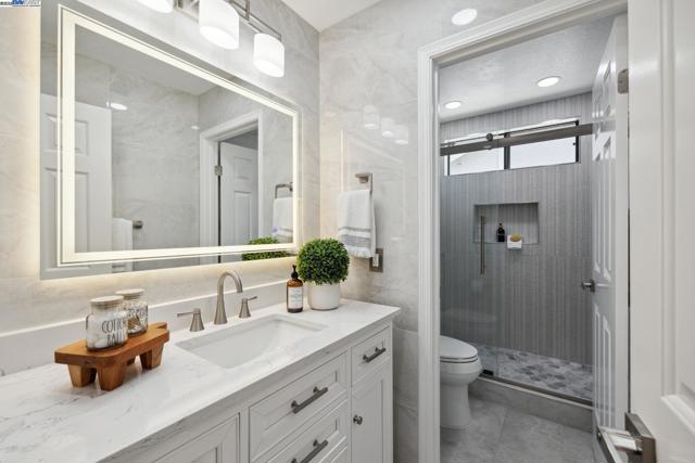 44030 Geddy Court, Fremont CA: https://media.crmls.org/mediaz/cb748bbb-49c7-4dcc-9fe7-5a5c52c26c6d.jpg