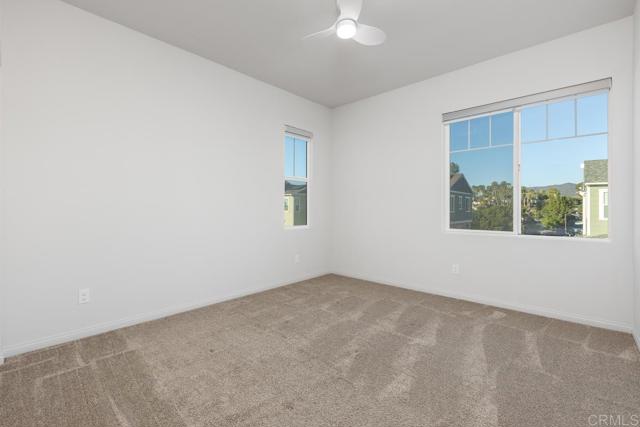 Detail Gallery Image 31 of 40 For 1505 Wingwood Ln, Vista,  CA 92083 - 3 Beds | 2/1 Baths