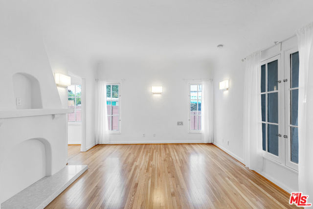 1557 S Genesee Avenue, Los Angeles CA: https://media.crmls.org/mediaz/cb755cc2-0a01-413a-9afb-3e6d4e00e2c1.jpg