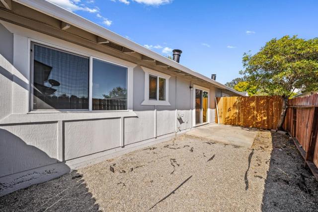 3268 Mission Drive, Santa Cruz CA: https://media.crmls.org/mediaz/cb759113-e7ed-4a87-96ed-0d5655c44c05.jpg