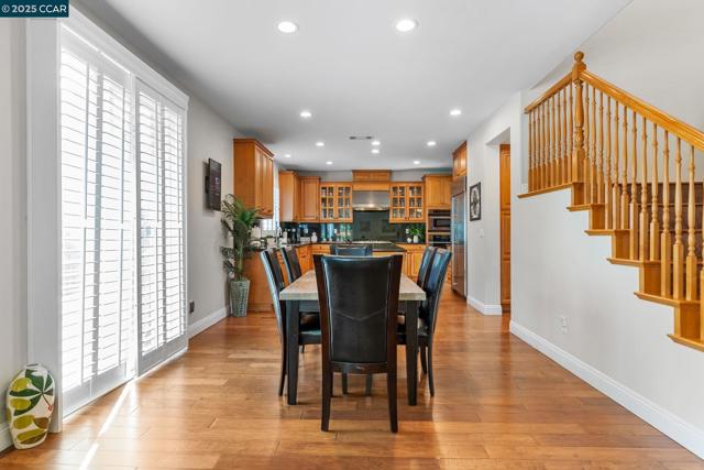 1656 Colchester St, Danville CA: https://media.crmls.org/mediaz/cb75cebd-e2f0-47b7-a210-824d593d2988.jpg