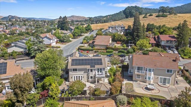 1141 Valley Quail Circle, San Jose CA: https://media.crmls.org/mediaz/cb769a52-e82a-469b-bd89-c9b507f678cb.jpg