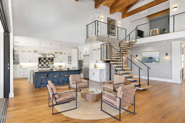 Detail Gallery Image 14 of 72 For 1649 Hauser Cir, Thousand Oaks,  CA 91362 - 6 Beds | 8 Baths