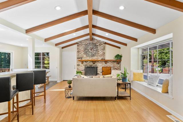 24 Terrace Way, Felton CA: https://media.crmls.org/mediaz/cb792422-9935-45d7-b3d9-cc60f6280f99.jpg