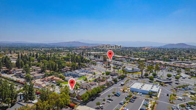 9039 Colony Place, Riverside CA: https://media.crmls.org/mediaz/cb79cf40-22d6-417b-a3e4-c6a4dd4ae7c4.jpg