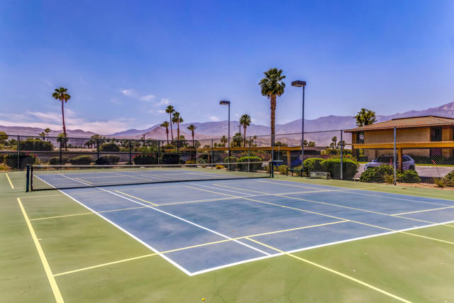 31200 Landau Boulevard, Cathedral City CA: https://media.crmls.org/mediaz/cb79d1ff-d609-471e-99bb-415b3610d08e.jpg