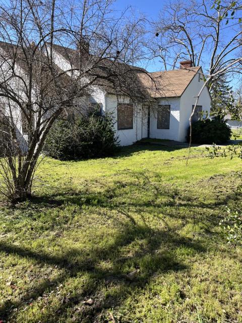 7696 Watson Way, Citrus Heights CA: https://media.crmls.org/mediaz/cb79d55a-d182-4160-8d74-50b8df807cdc.jpg