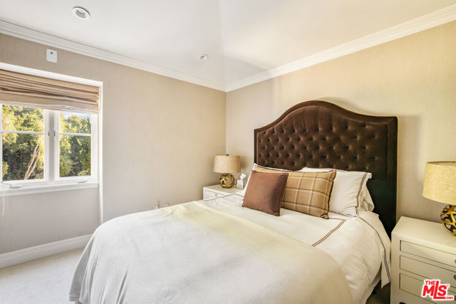 Drew Fenton | 10847 Bellagio Road Los Angeles CA | MLS: 7449719 Drew Fenton | 10847 Bellagio Road Los Angeles CA | MLS: 7449719