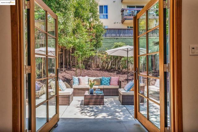 580 Chetwood St., Oakland CA: https://media.crmls.org/mediaz/cb7cb5fb-b514-44c2-b7c7-776d9ea861f4.jpg