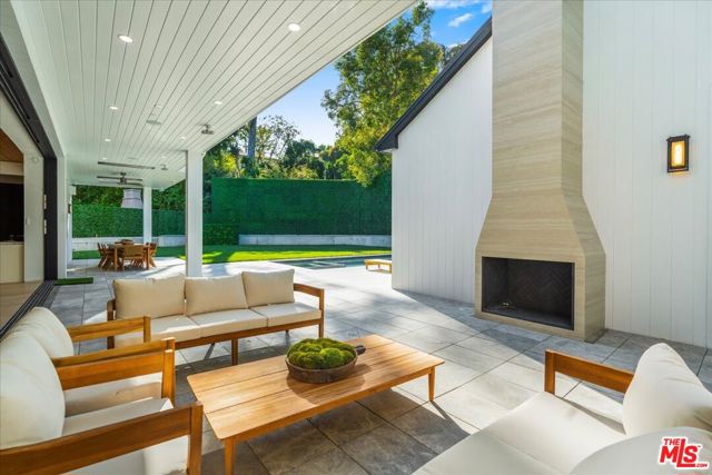 12227 Tweed Lane, Los Angeles CA: https://media.crmls.org/mediaz/cb7cc726-841c-4993-9034-8e3fe346b3cf.jpg