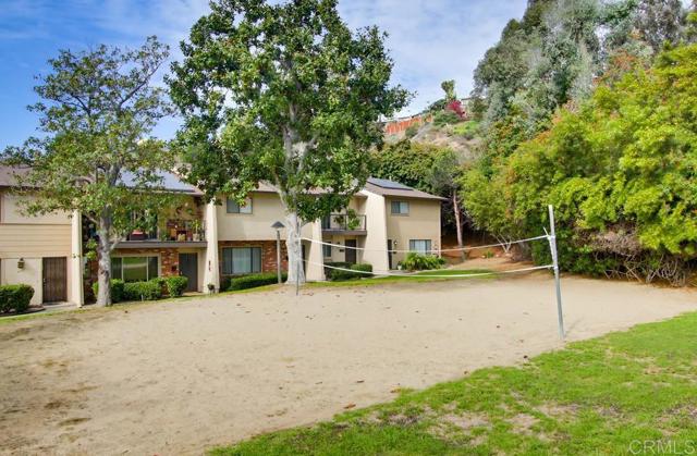 3612 Fairlomas Road, National City CA: https://media.crmls.org/mediaz/cb7f9384-a51d-4c5e-a928-a4e3393c0aac.jpg