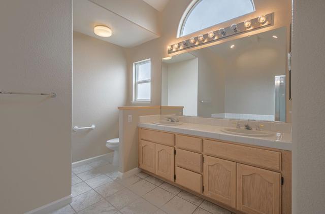 1016 Newington Street, Salinas CA: https://media.crmls.org/mediaz/cb808a85-390f-4ea7-ad1f-3d429b3c52f5.jpg