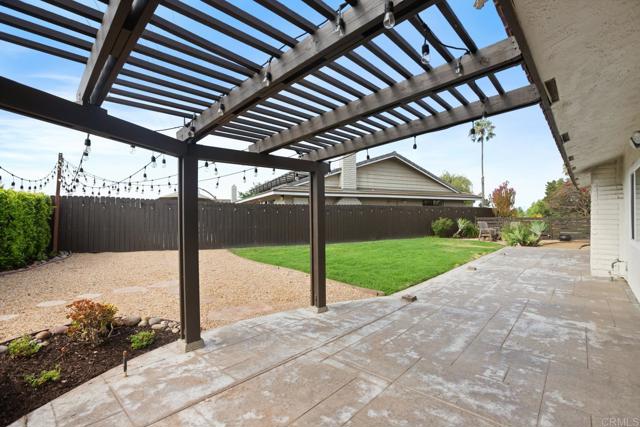 13837 Tam O Shanter Court, Poway CA: https://media.crmls.org/mediaz/cb81b06d-a5dc-43ff-96b1-f0b7da050e14.jpg