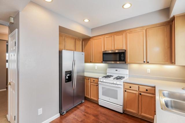 572 Blackwood Terrace, Sunnyvale CA: https://media.crmls.org/mediaz/cb81d785-6783-49ea-9c70-1ea227709ba7.jpg