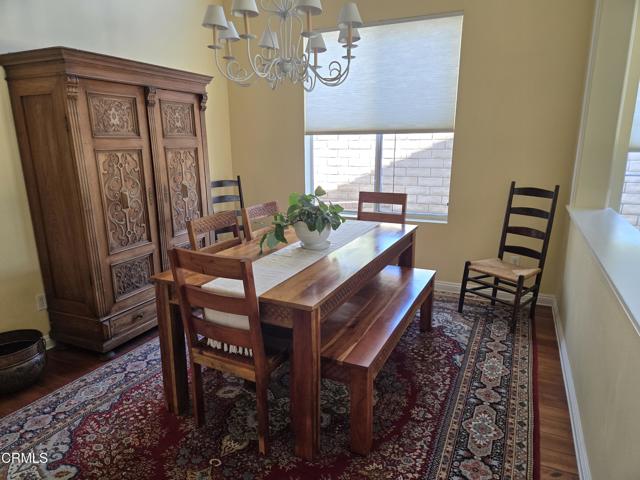 Detail Gallery Image 20 of 37 For 29047 Ironwood Ln, Saugus,  CA 91390 - 3 Beds | 3/1 Baths