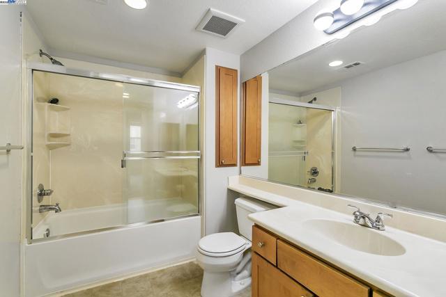 Updated hall bathroom
