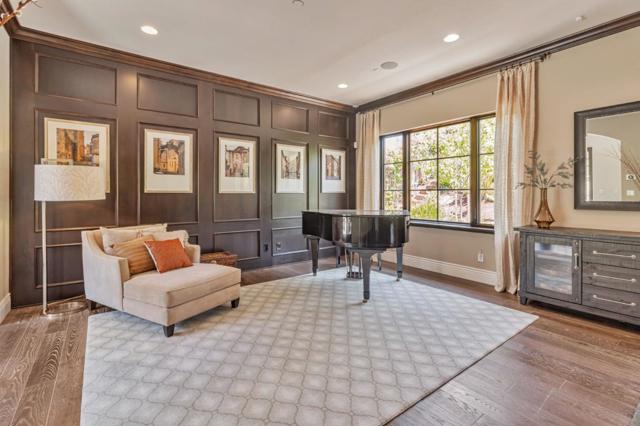 7 Stonebrae Road, Hayward CA: https://media.crmls.org/mediaz/cb82b163-3f05-463d-b6a5-394657a4527d.jpg