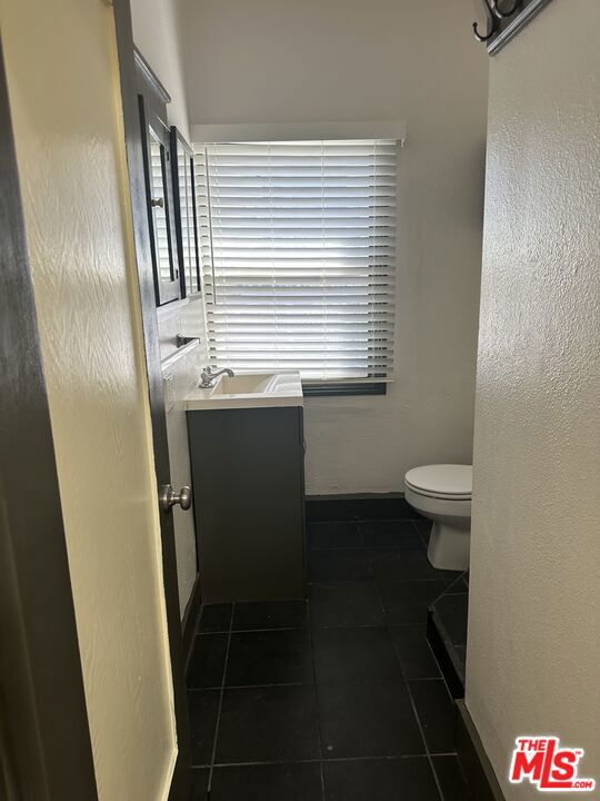 721 Broadway, 2 photo 7