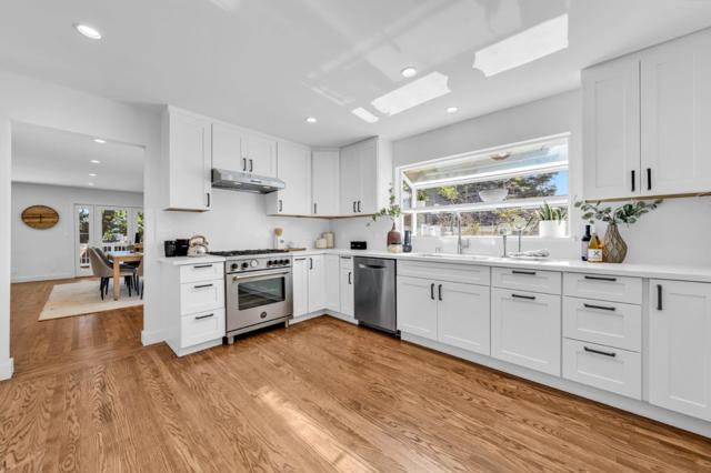 23951 Spalding Avenue, Los Altos CA: https://media.crmls.org/mediaz/cb836ab2-d311-4dea-9331-3d9f5c3b5e5a.jpg