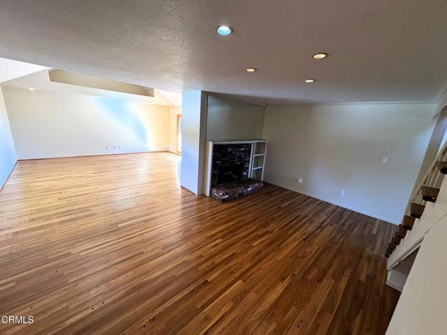 Detail Gallery Image 10 of 45 For 252 Tulane Ave, Ventura,  CA 93003 - 4 Beds | 3 Baths