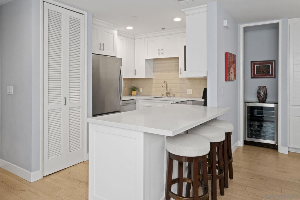 4082 Albatross St - photo 9