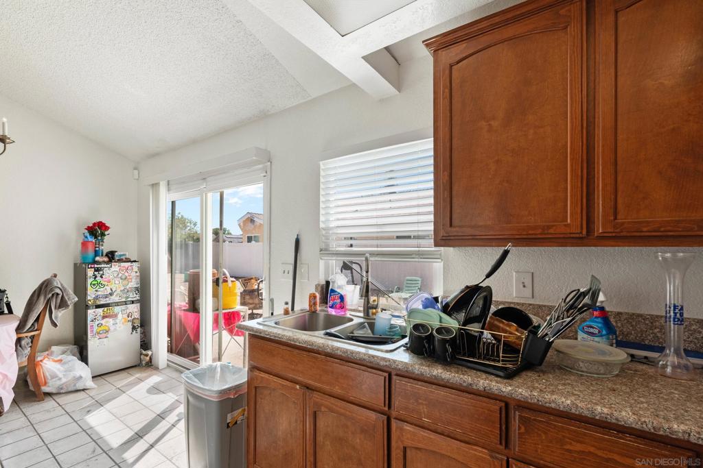 MLS #250024356SD img 30