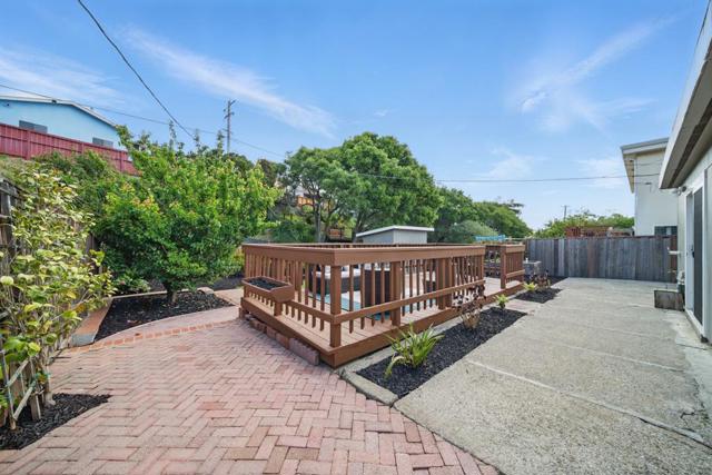 110 Cuesta Drive, South San Francisco CA: https://media.crmls.org/mediaz/cb881dc1-8c10-4592-94c2-5693b45a6540.jpg