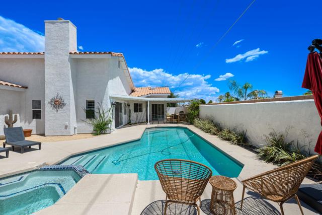 79865 Kingston Drive, Bermuda Dunes CA: https://media.crmls.org/mediaz/cb885483-3150-42ef-86db-43b96c32a29f.jpg