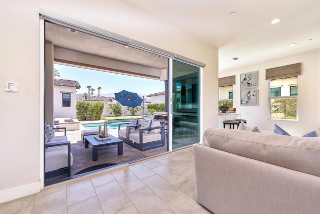 75208 Citadel Place, Indian Wells CA: https://media.crmls.org/mediaz/cb8859e1-2c8a-402b-849c-128f7375542c.jpg