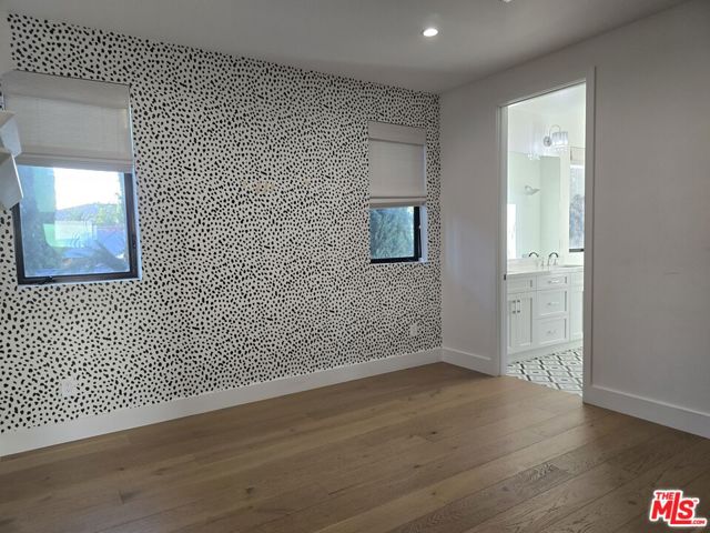18026 Valley Vista Boulevard, Encino CA: https://media.crmls.org/mediaz/cb89cecc-e430-4f50-a1f1-b4d3c5dbe4fd.jpg
