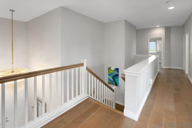 1217 BELLEFLOWER RD, Carlsbad CA: https://media.crmls.org/mediaz/cb8a71c1-6218-4094-9c94-662beef3038f.jpg
