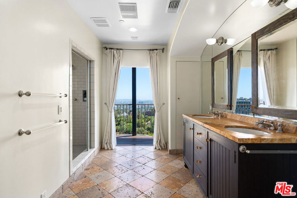 MLS #26856295 image #32