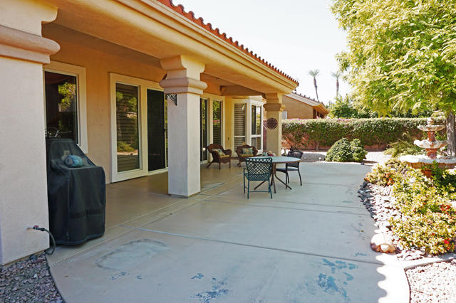 78438 Condor, Palm Desert CA: https://media.crmls.org/mediaz/cb8c26d5-7f43-4cea-9c9a-b52121bf5825.jpg