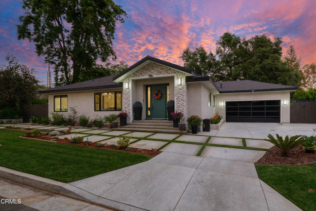 4428 Oakwood Avenue, La Canada Flintridge CA: https://media.crmls.org/mediaz/cb8cc345-3e01-4bd2-85a0-bc5941b8488c.jpg