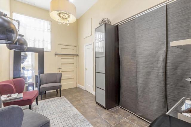 1022 1022 6th Avenue, Belmont CA: https://media.crmls.org/mediaz/cb8db3c0-64e0-4093-b09c-d42add753392.jpg