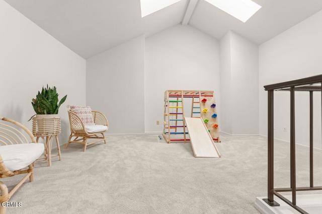 Detail Gallery Image 20 of 28 For 238 Camino Toluca, Camarillo,  CA 93010 - 2 Beds | 2/1 Baths