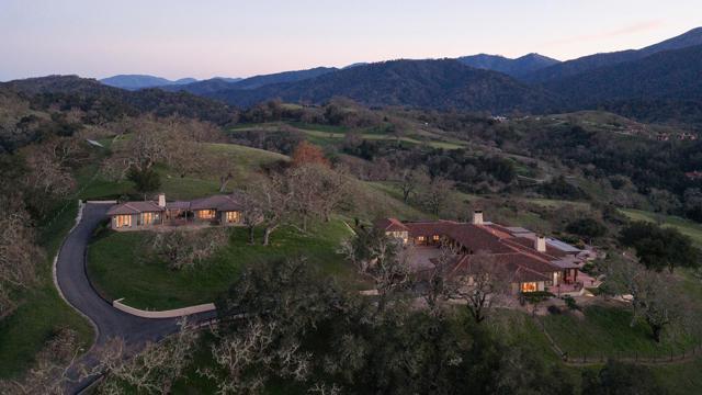 Image 14 of 21 For 2 Touche