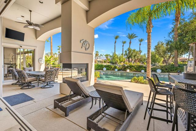 334 Crest Lake Drive, Palm Desert, CA 92211