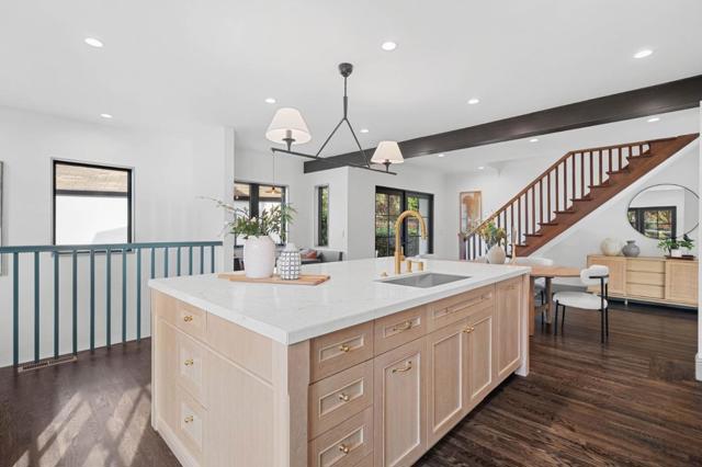 58 Gladys Avenue, Mountain View CA: https://media.crmls.org/mediaz/cb924586-dbc4-41b9-8934-b7541121f67f.jpg