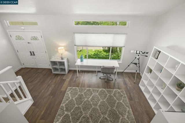 1169 Discovery Way, Concord CA: https://media.crmls.org/mediaz/cb92e3a0-da40-449e-9f0d-fefc6cbc6107.jpg