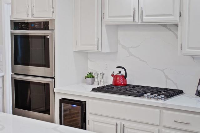 839 Springfield Terrace, Sunnyvale CA: https://media.crmls.org/mediaz/cb933f44-8f0c-4a41-8916-c3d69852bcc1.jpg