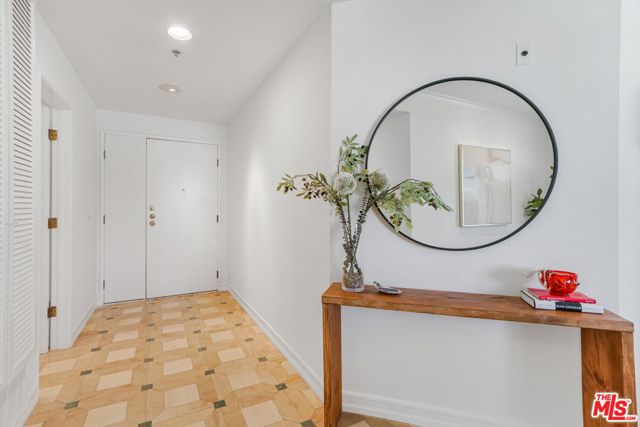 2 Bed Home for Sale in Santa Monica, California