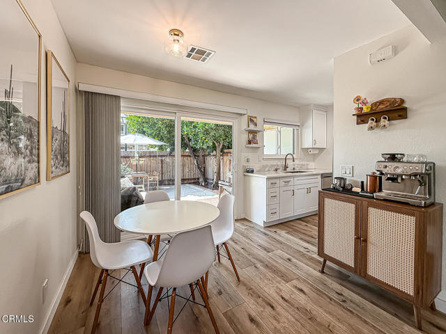 Detail Gallery Image 9 of 49 For 15076 Varsity St a,  Moorpark,  CA 93021 - 3 Beds | 2 Baths