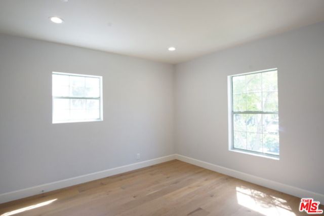 830 3rd Avenue, Los Angeles CA: https://media.crmls.org/mediaz/cb938dce-fb8e-4400-878b-4ebef86ef992.jpg