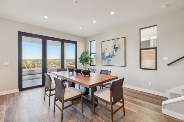2936 Copley Ave, San Diego CA: https://media.crmls.org/mediaz/cb93eeda-846d-4750-8376-a636d4eb28df.jpg