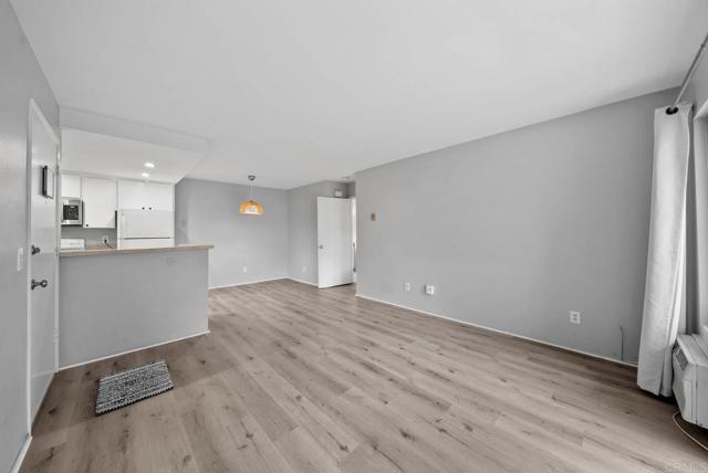 Detail Gallery Image 17 of 39 For 5910 Rancho Mission Rd #37,  San Diego,  CA 92108 - 1 Beds | 1 Baths